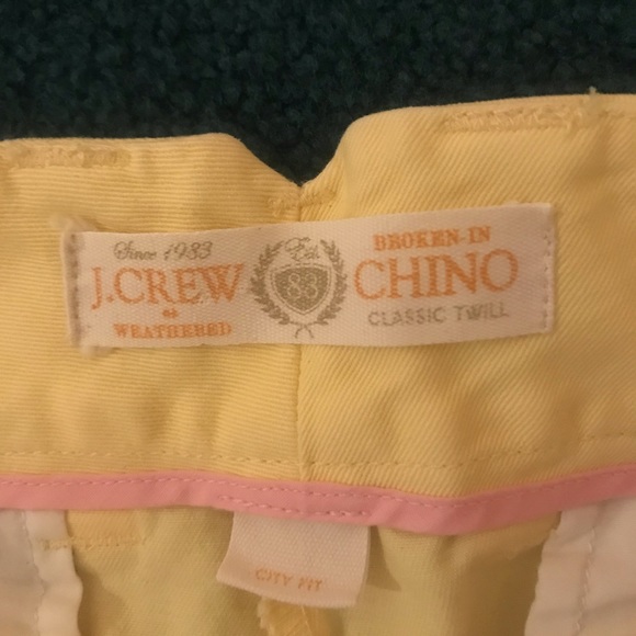 J Crew Yellow Shorts - size 8 - Picture 2 of 4